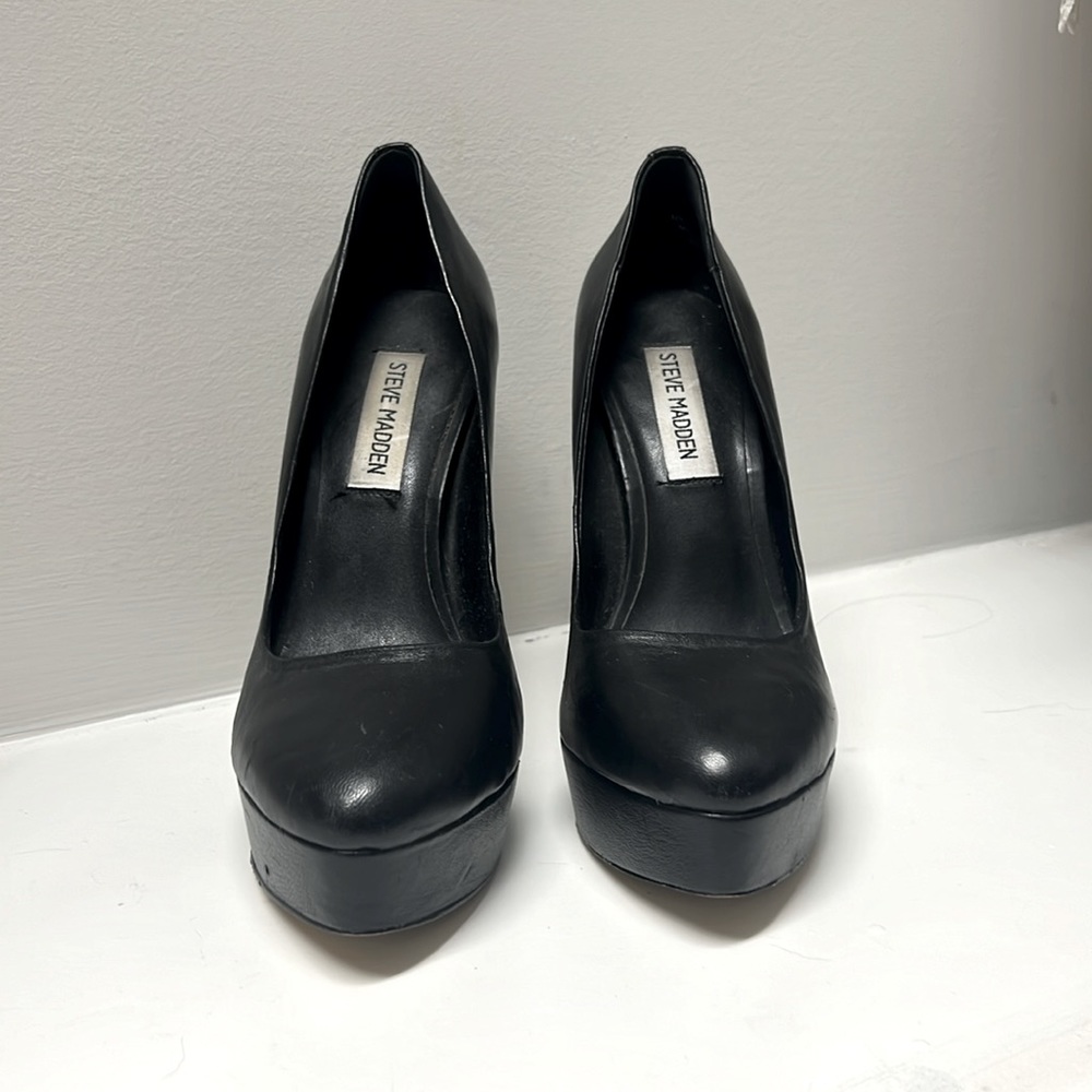 Steve Madden Black Leather Heels